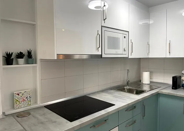 Apartment 2 Personas